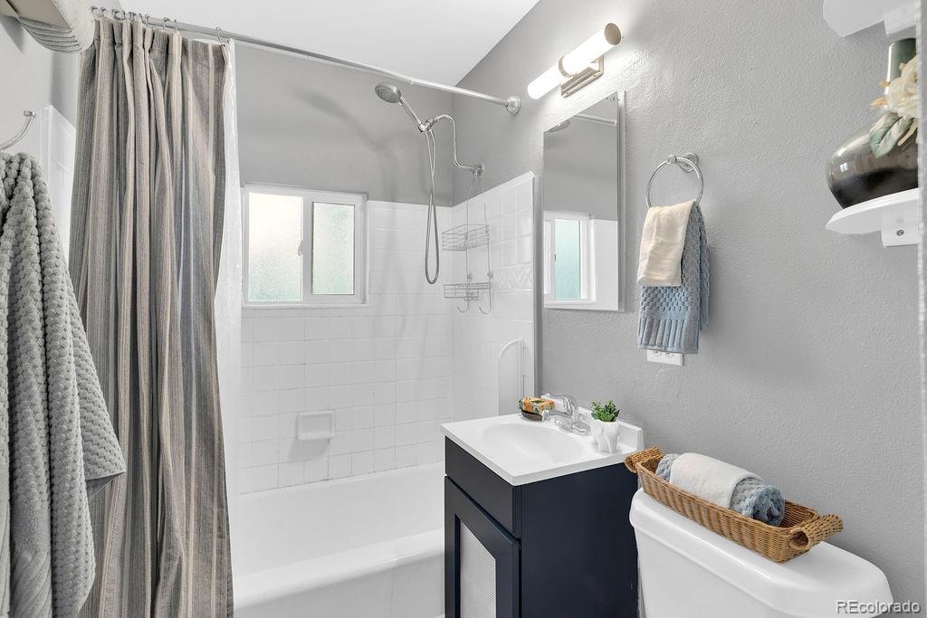 MLS Image #6 for 2396 s linley court,denver, Colorado