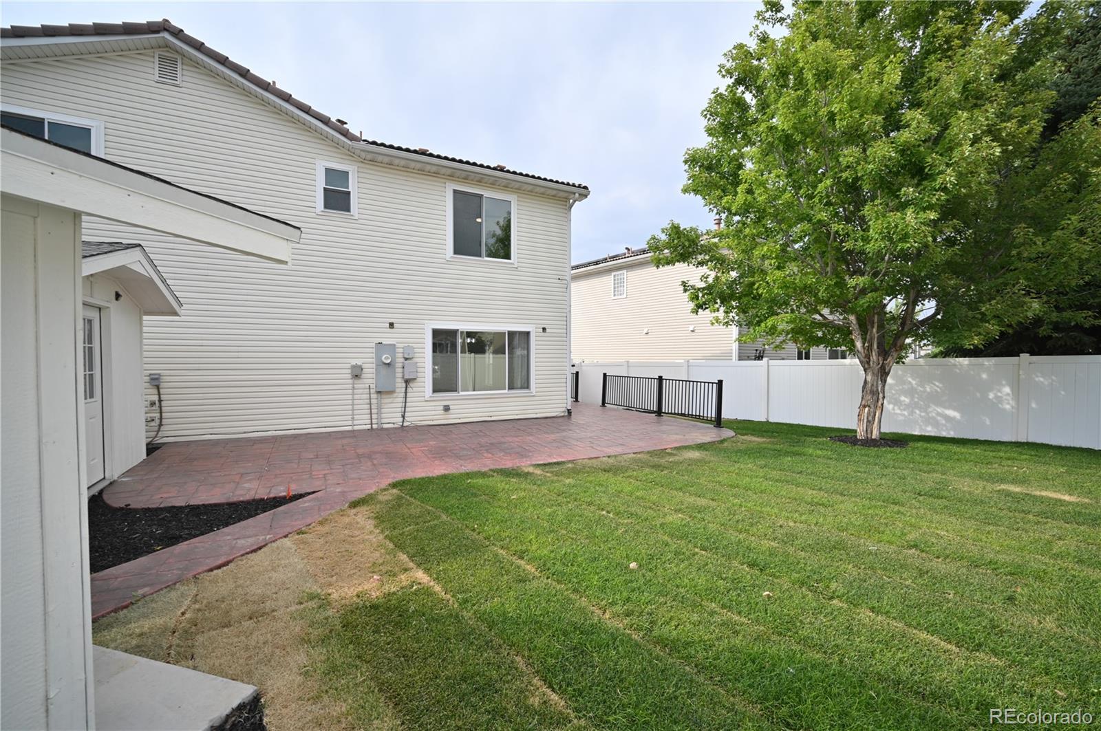 MLS Image #26 for 19834 e 49th place,denver, Colorado