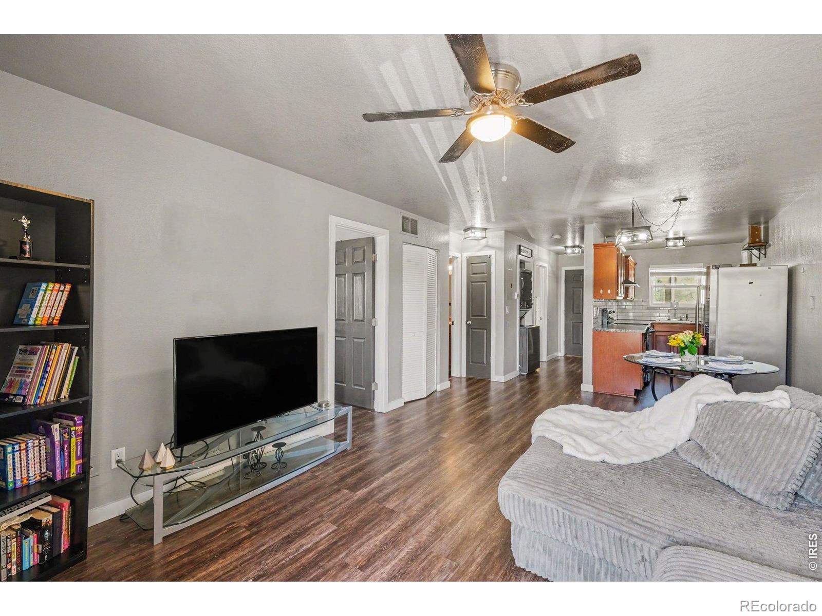 MLS Image #3 for 225 e 8th avenue,longmont, Colorado