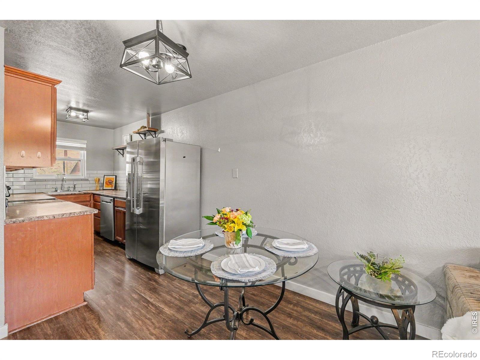 MLS Image #4 for 225 e 8th avenue,longmont, Colorado