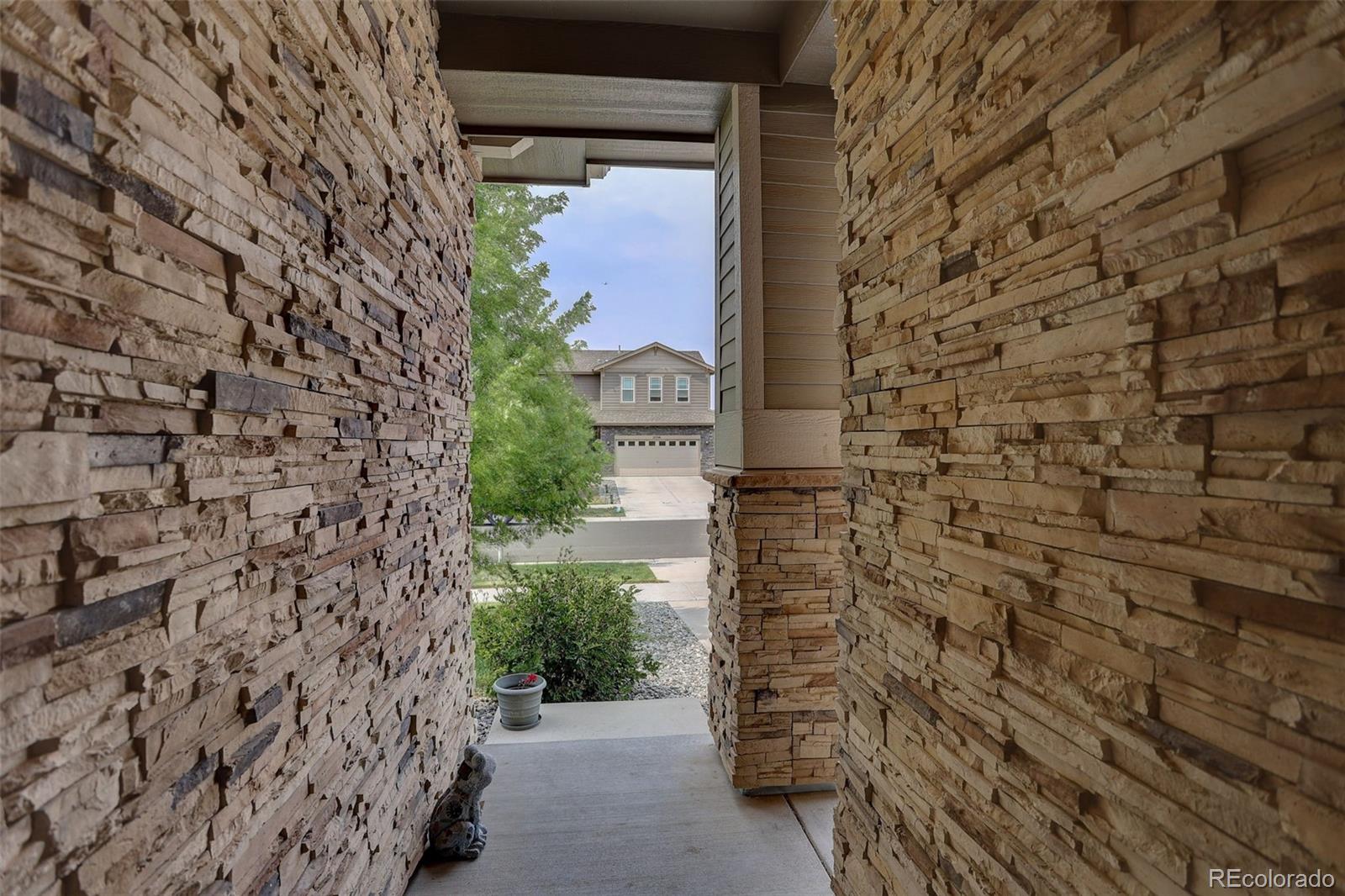 MLS Image #25 for 25542 e bayaud place,aurora, Colorado