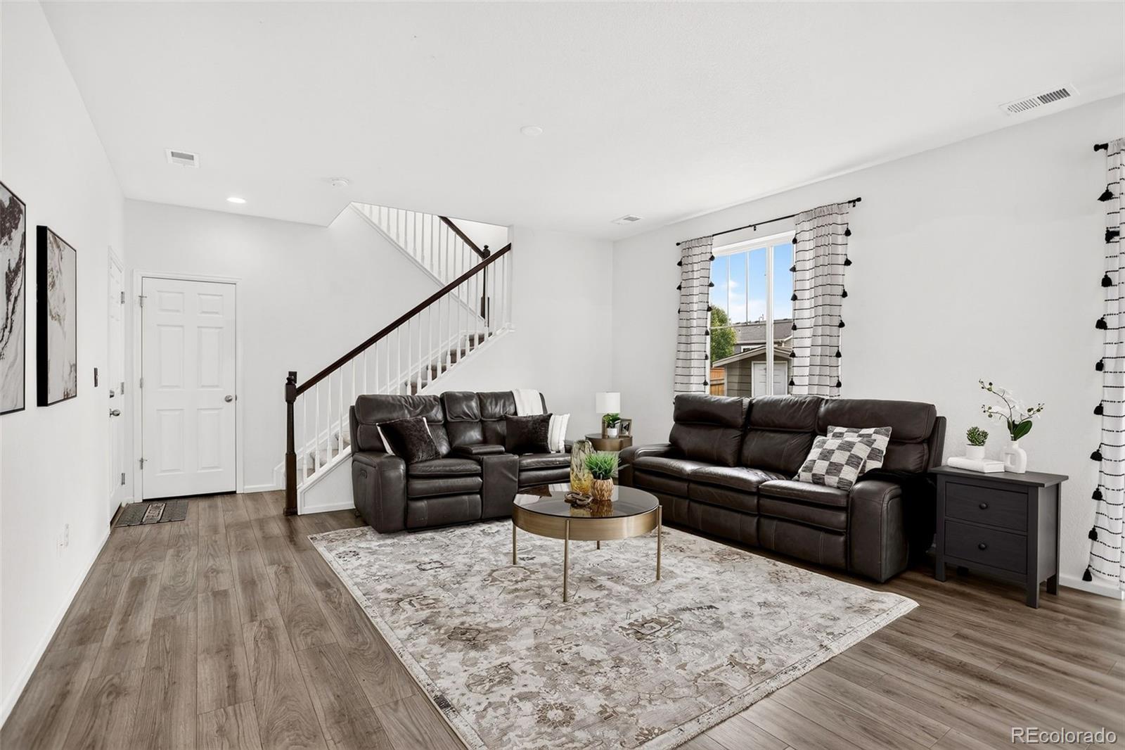 MLS Image #9 for 25542 e bayaud place,aurora, Colorado