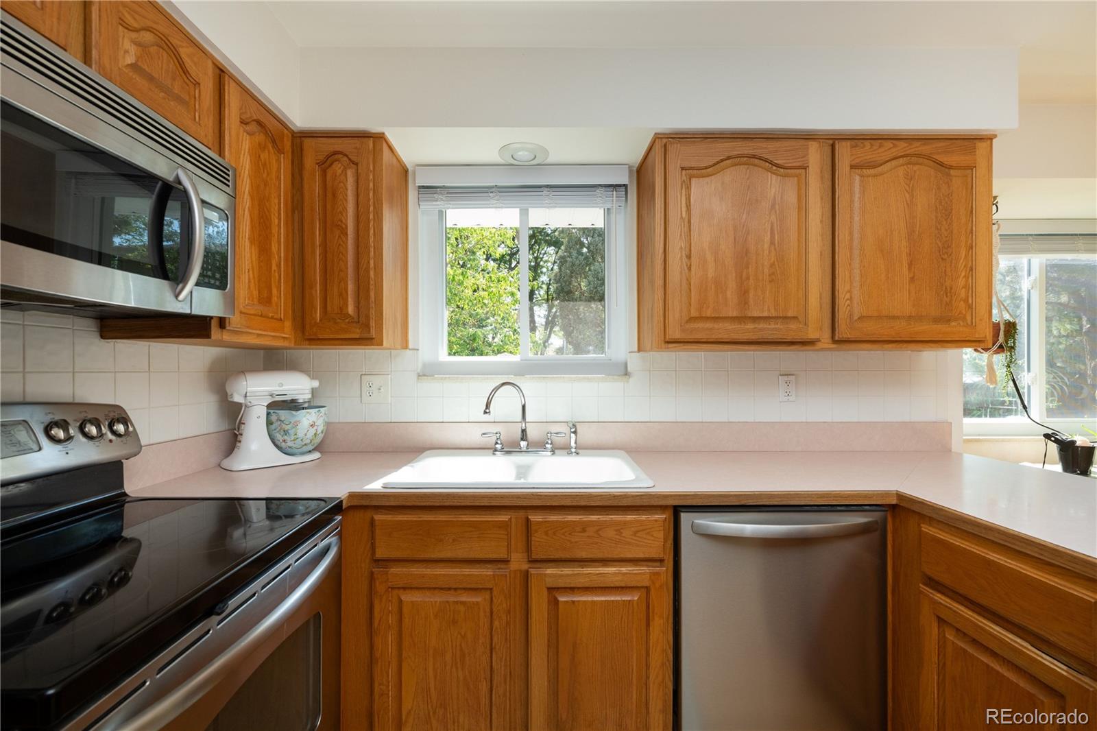MLS Image #16 for 4842  earle circle,boulder, Colorado