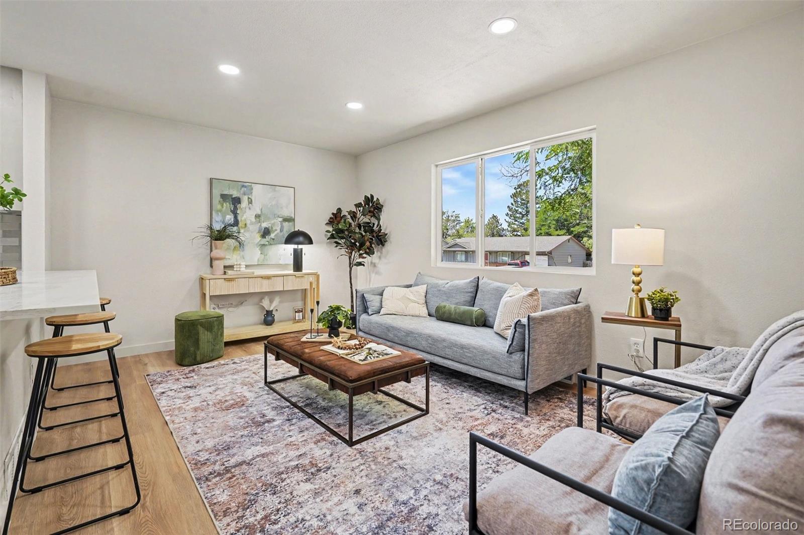 MLS Image #2 for 1174  olathe street,aurora, Colorado