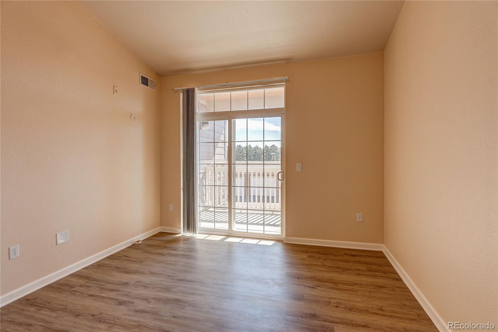 MLS Image #18 for 7440 s blackhawk street,englewood, Colorado