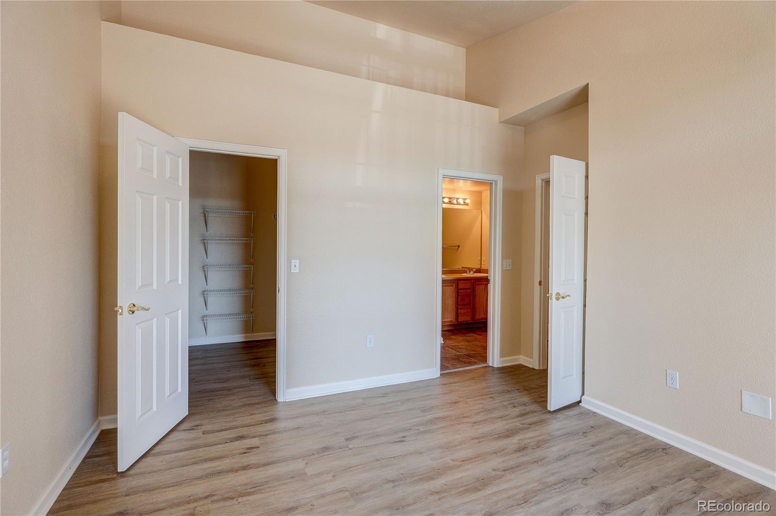 MLS Image #20 for 7440 s blackhawk street,englewood, Colorado