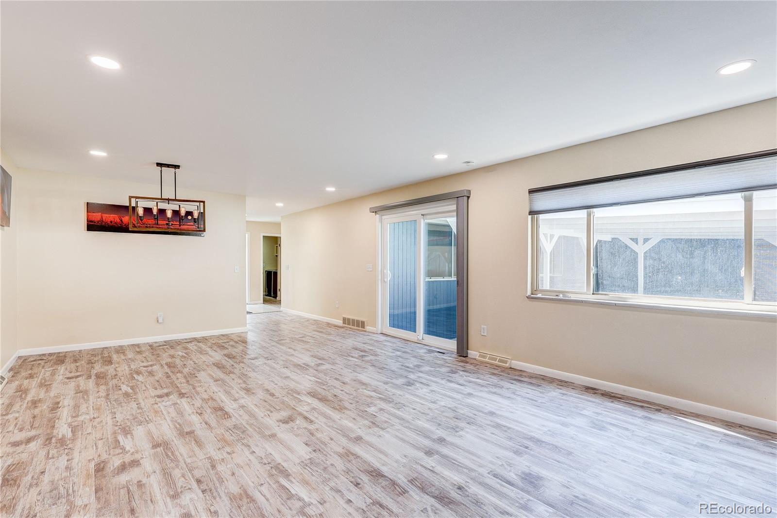 MLS Image #18 for 103 s vance court,denver, Colorado