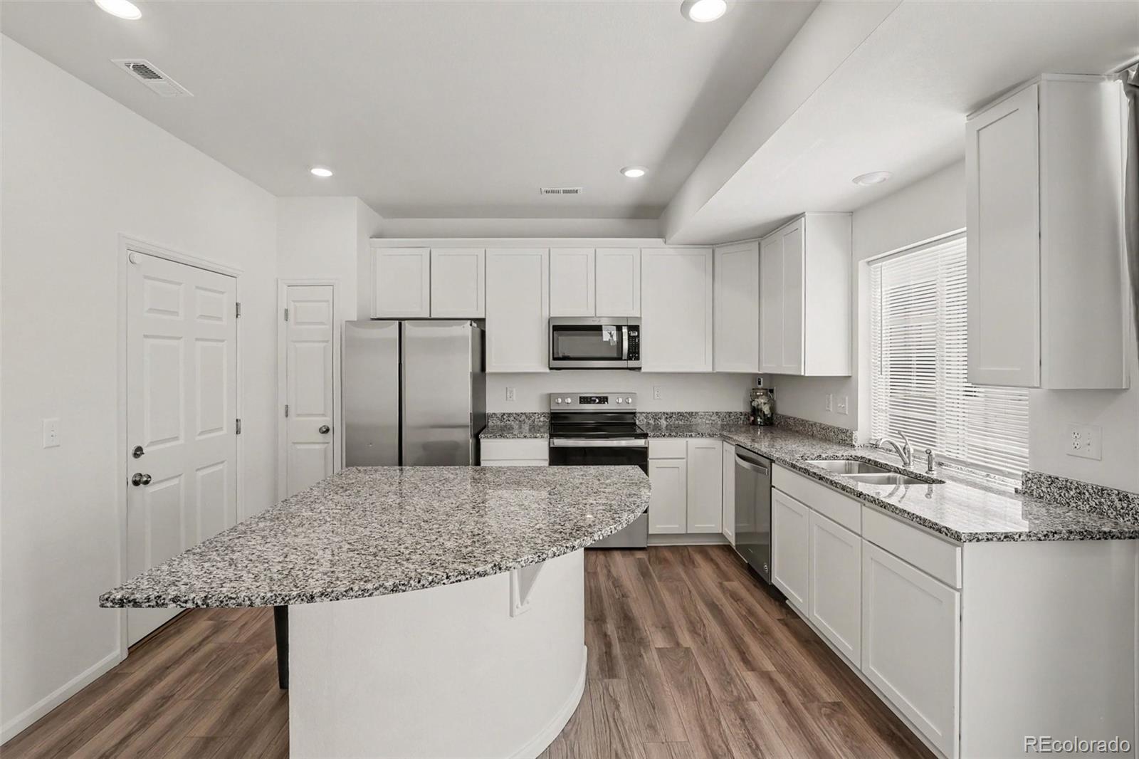 MLS Image #5 for 3576  streamwood drive,johnstown, Colorado