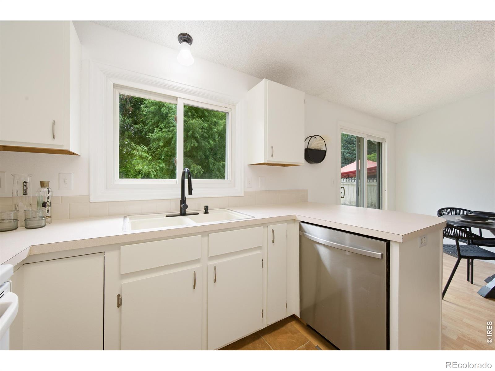MLS Image #8 for 278 e 42nd street,loveland, Colorado