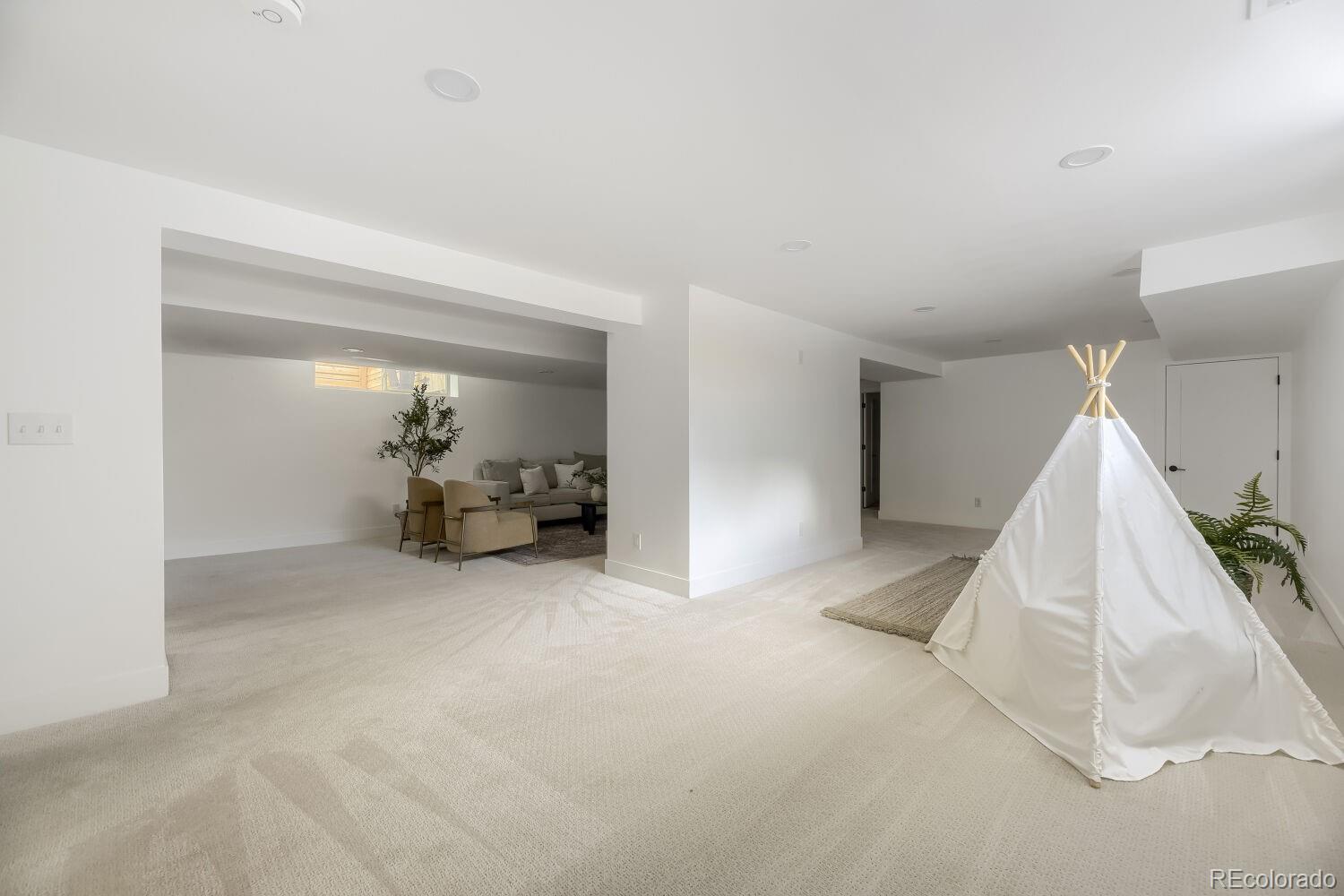MLS Image #21 for 1330  olive street,denver, Colorado