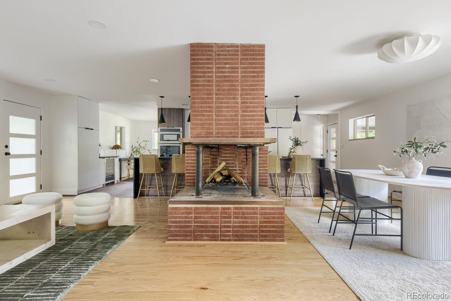 MLS Image #3 for 1330  olive street,denver, Colorado