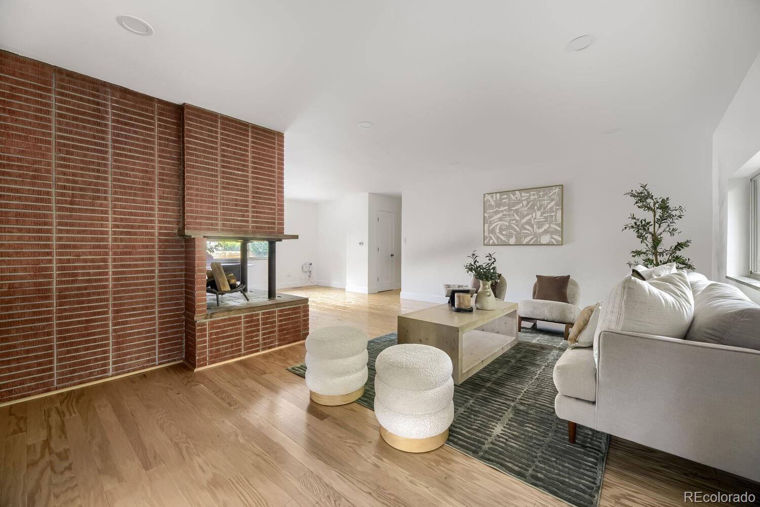 MLS Image #5 for 1330  olive street,denver, Colorado