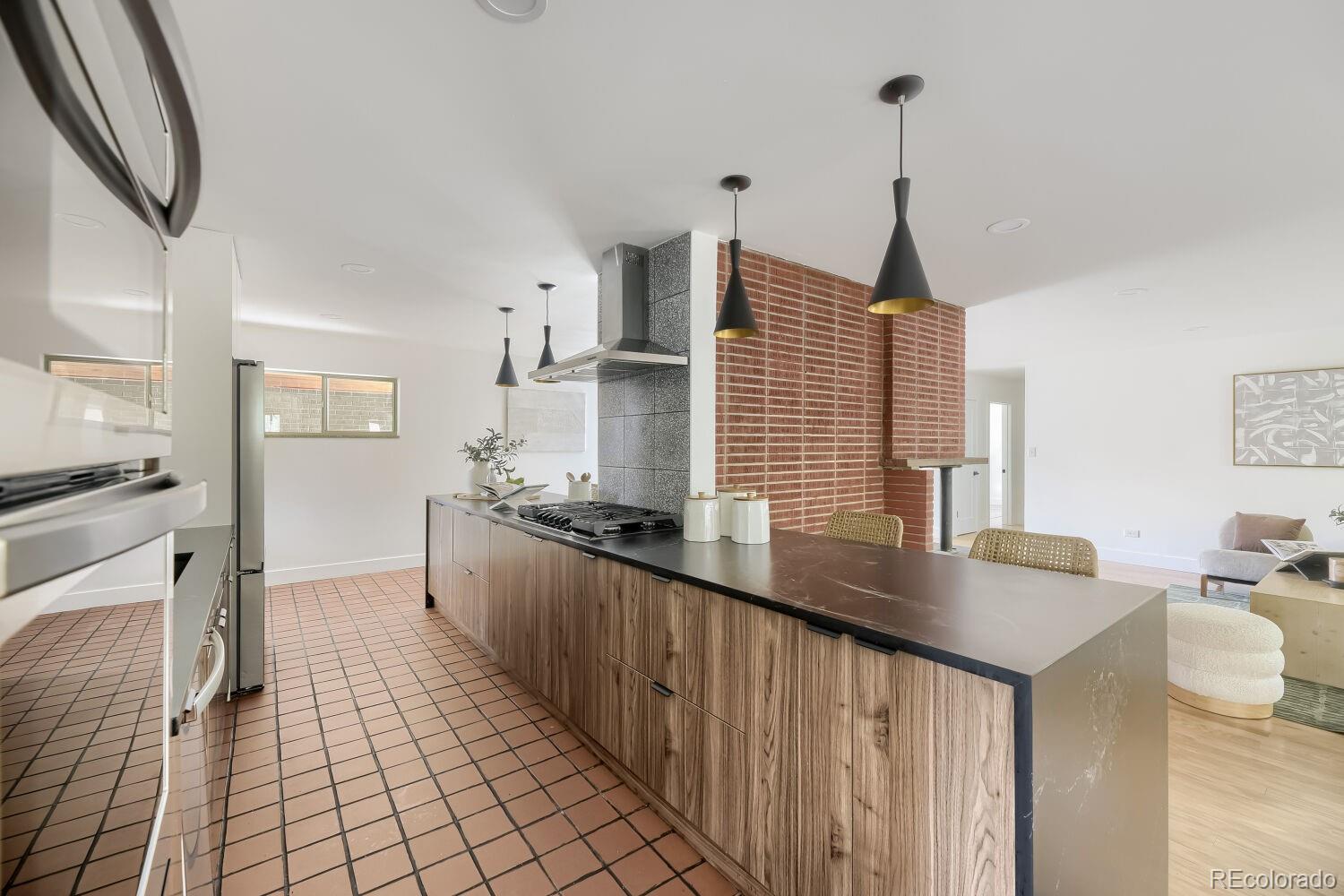 MLS Image #8 for 1330  olive street,denver, Colorado