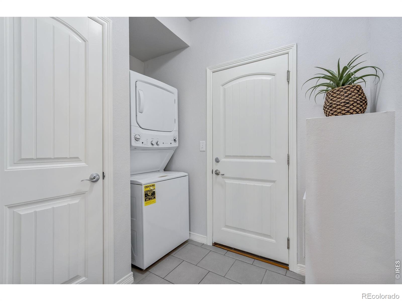 MLS Image #10 for 3848  manhattan avenue,fort collins, Colorado