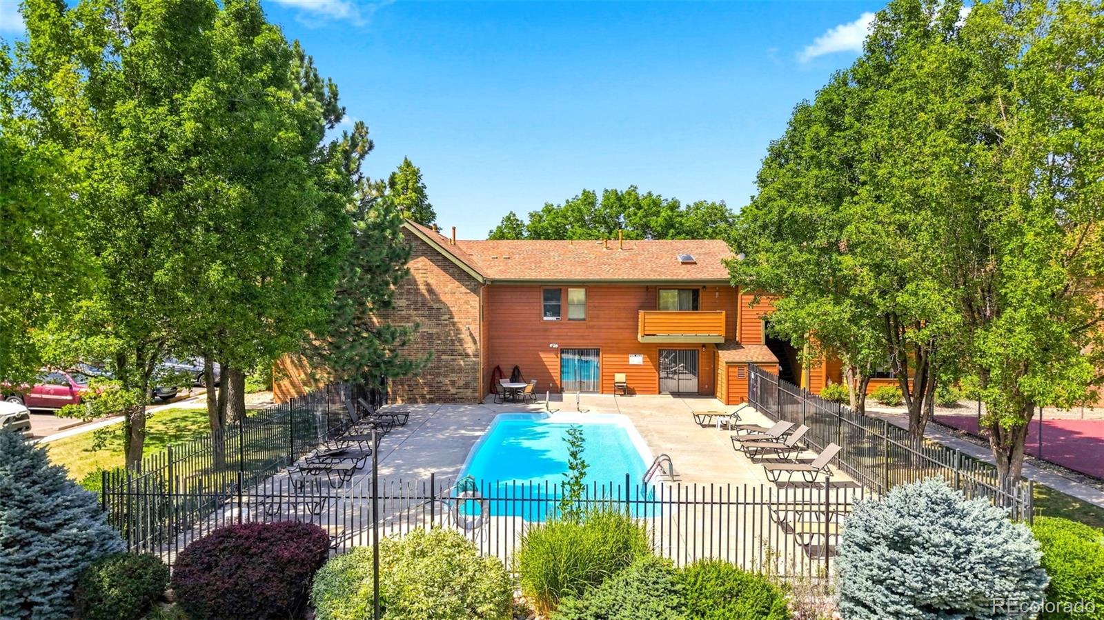 MLS Image #30 for 3295 s ammons street,denver, Colorado