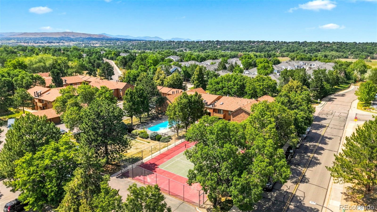 MLS Image #31 for 3295 s ammons street,denver, Colorado