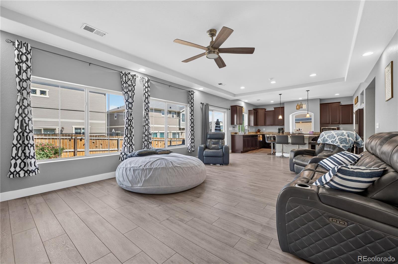 MLS Image #12 for 10718  wheeling drive,commerce city, Colorado