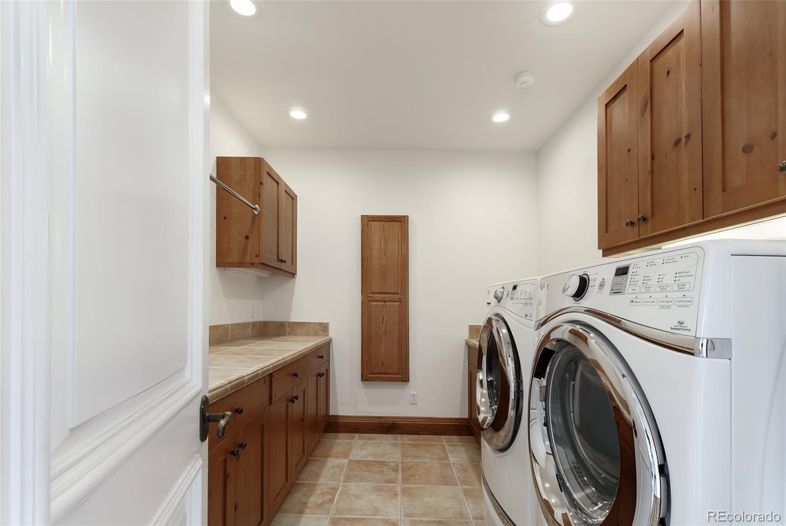 MLS Image #25 for 444  saint paul street,denver, Colorado