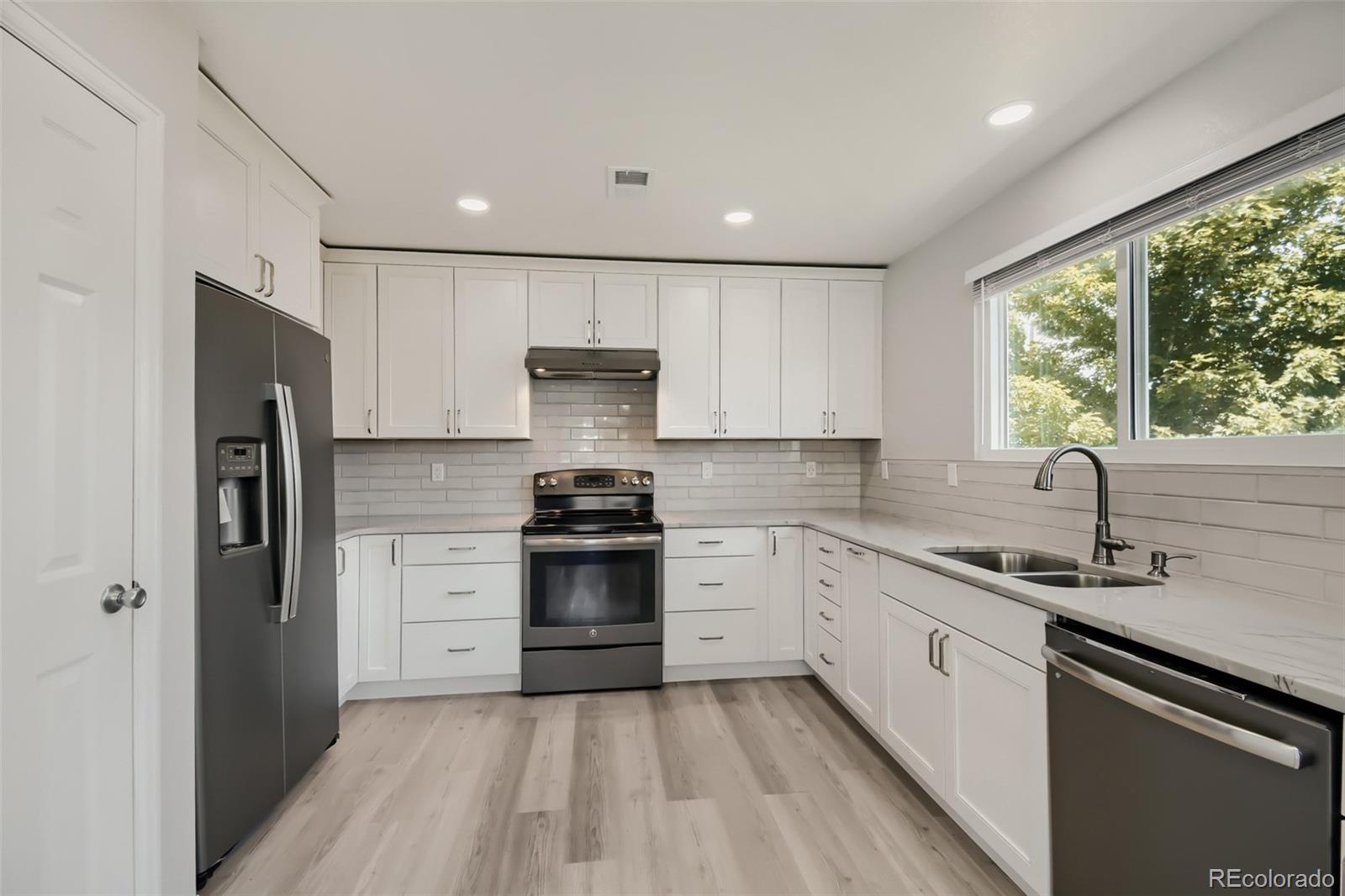MLS Image #10 for 7850  patricia drive,denver, Colorado