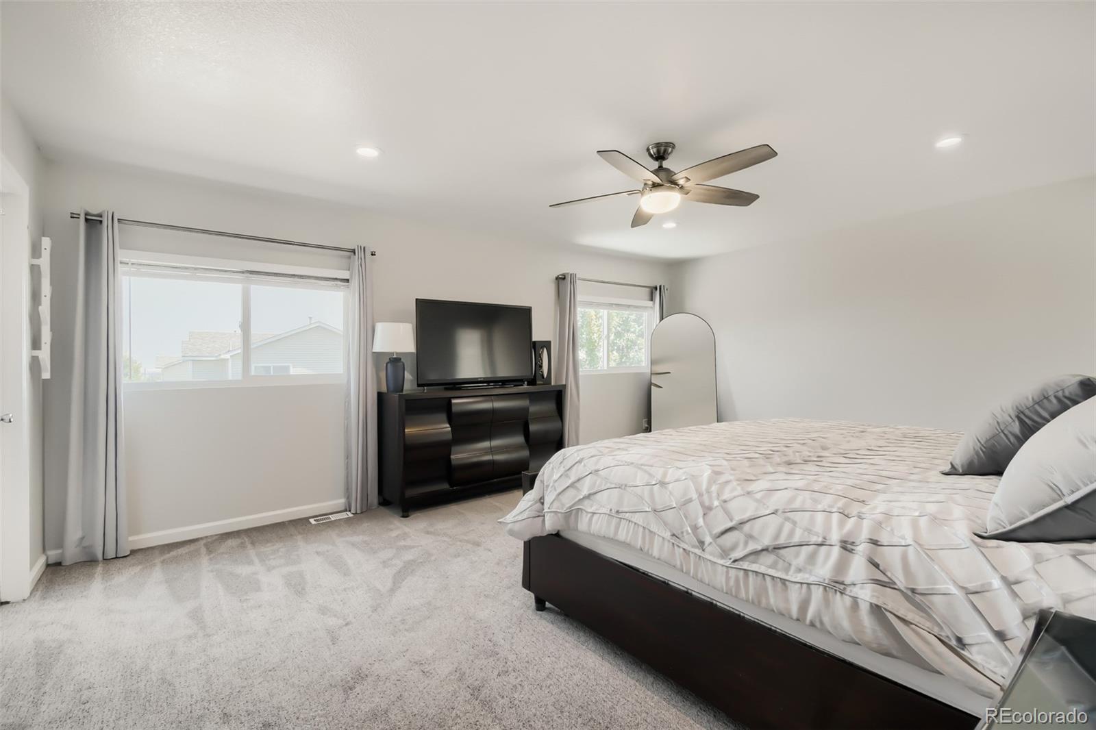 MLS Image #16 for 7850  patricia drive,denver, Colorado