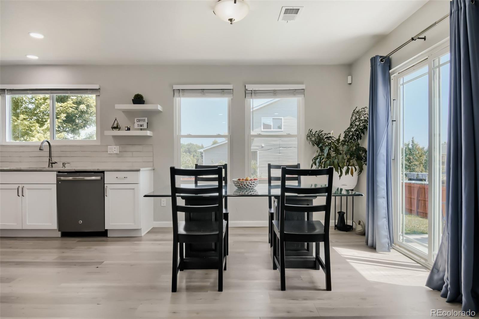MLS Image #7 for 7850  patricia drive,denver, Colorado