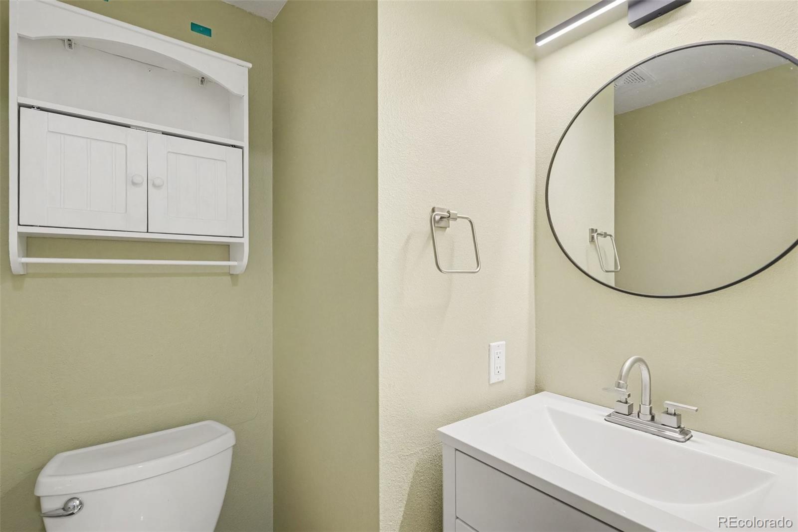 MLS Image #15 for 8601 e yale avenue b,denver, Colorado