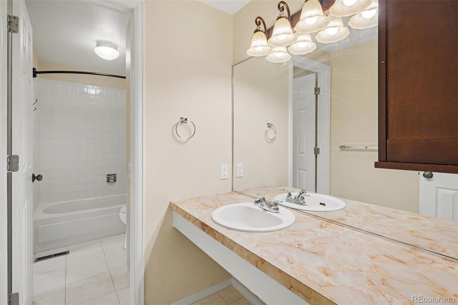 MLS Image #8 for 8601 e yale avenue b,denver, Colorado