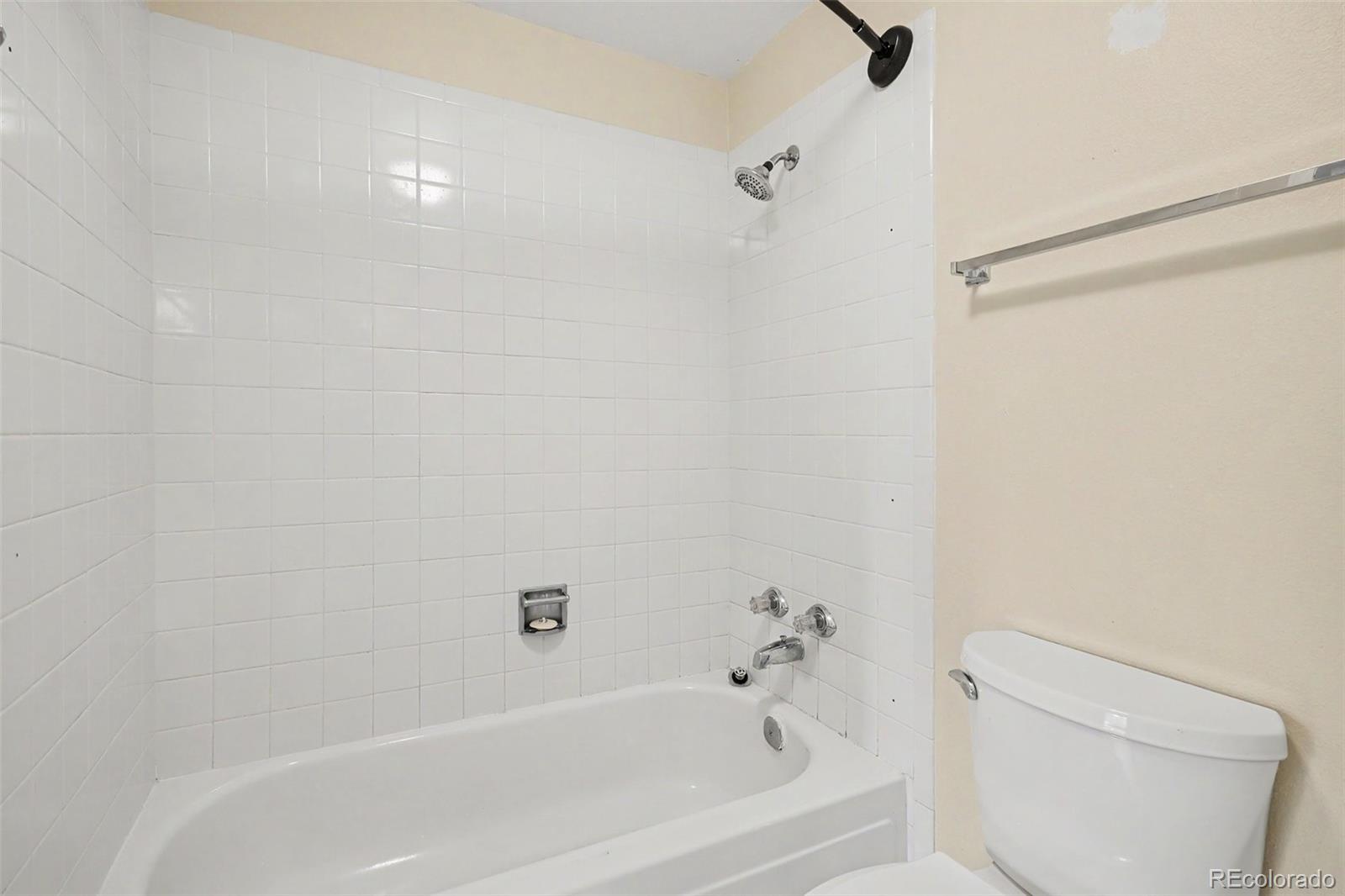 MLS Image #9 for 8601 e yale avenue b,denver, Colorado
