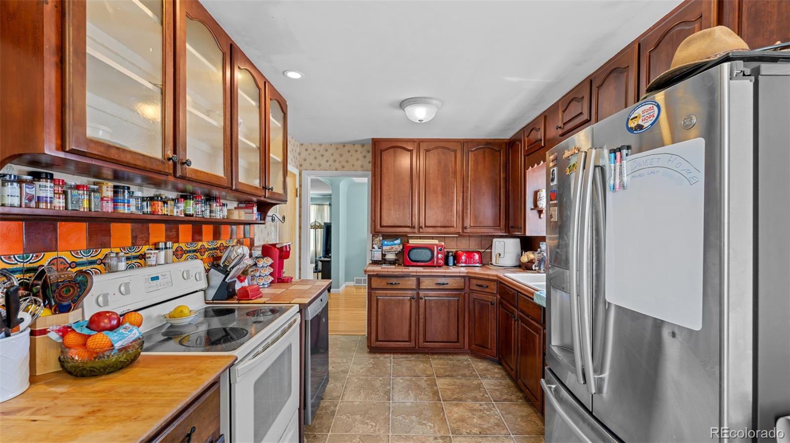 MLS Image #7 for 28 n logan avenue,colorado springs, Colorado