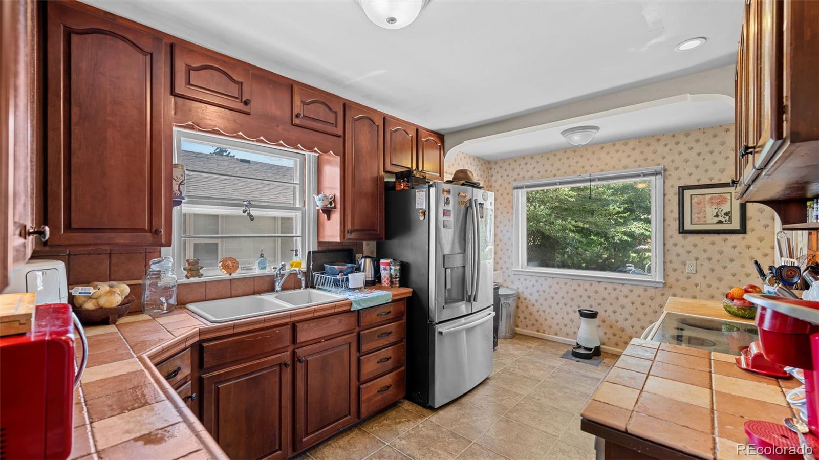 MLS Image #8 for 28 n logan avenue,colorado springs, Colorado