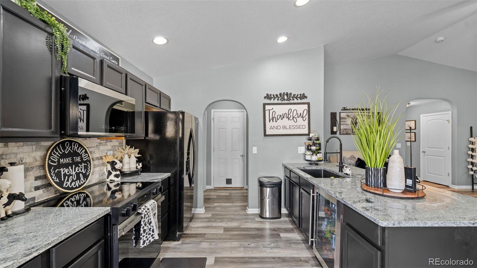 MLS Image #11 for 3929  pronghorn lane,pueblo, Colorado