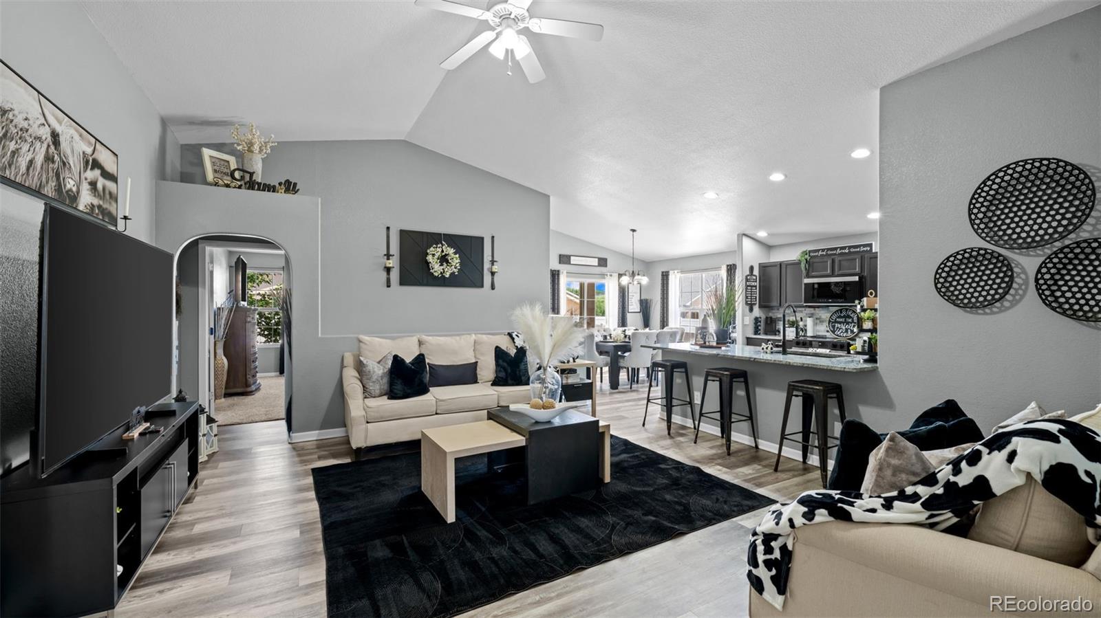 MLS Image #4 for 3929  pronghorn lane,pueblo, Colorado
