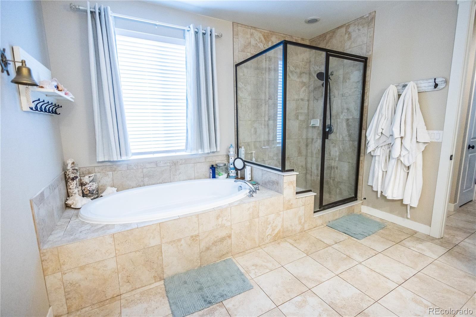 MLS Image #14 for 15753  elizabeth circle,thornton, Colorado