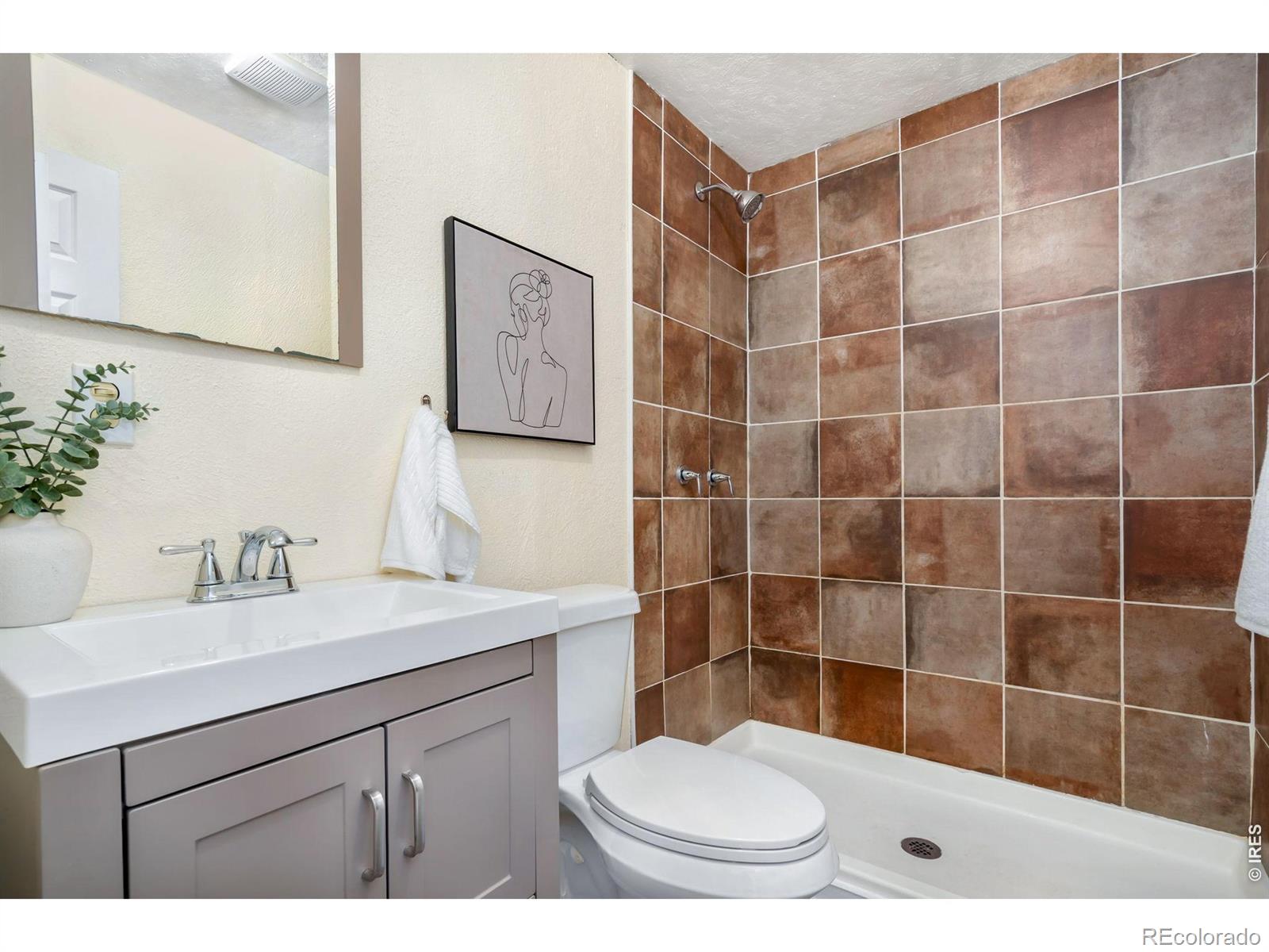 MLS Image #4 for 801  vanderbilt court,fort collins, Colorado