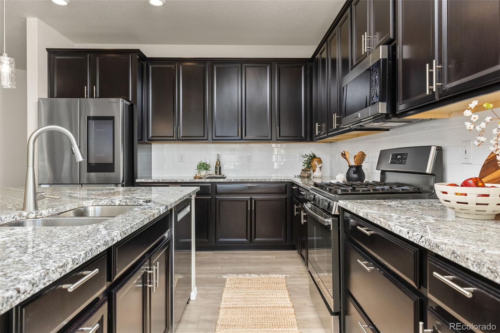 MLS Image #15 for 24794 e tennessee place,aurora, Colorado