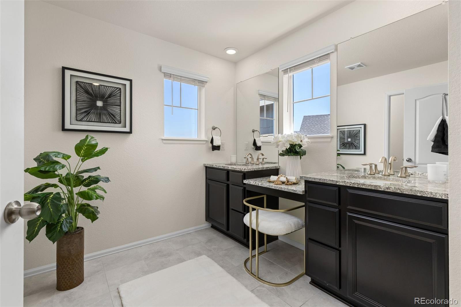 MLS Image #23 for 24794 e tennessee place,aurora, Colorado