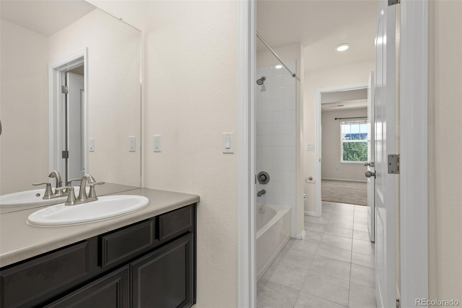 MLS Image #34 for 24794 e tennessee place,aurora, Colorado
