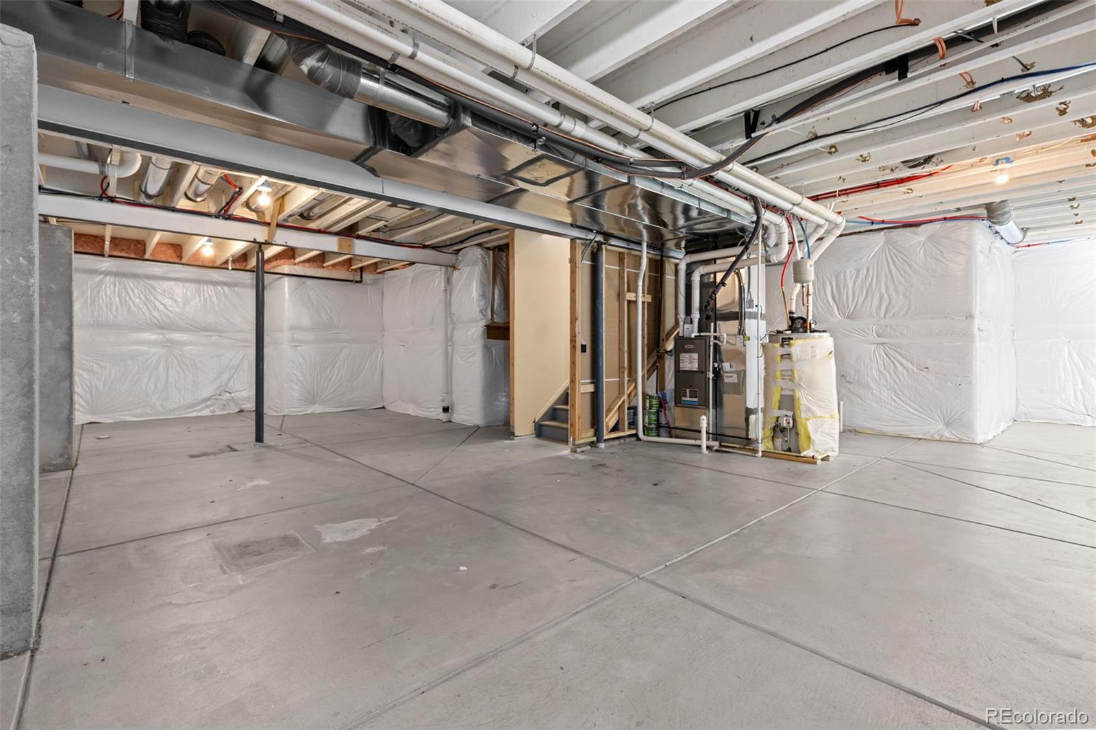 MLS Image #36 for 24794 e tennessee place,aurora, Colorado