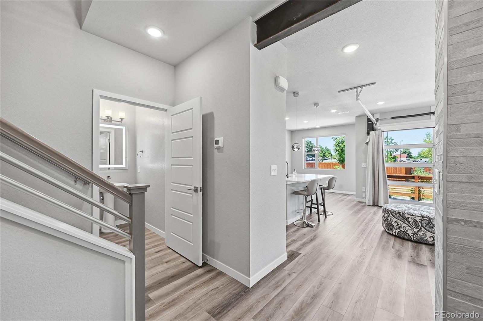 MLS Image #2 for 4045 s teller street,denver, Colorado