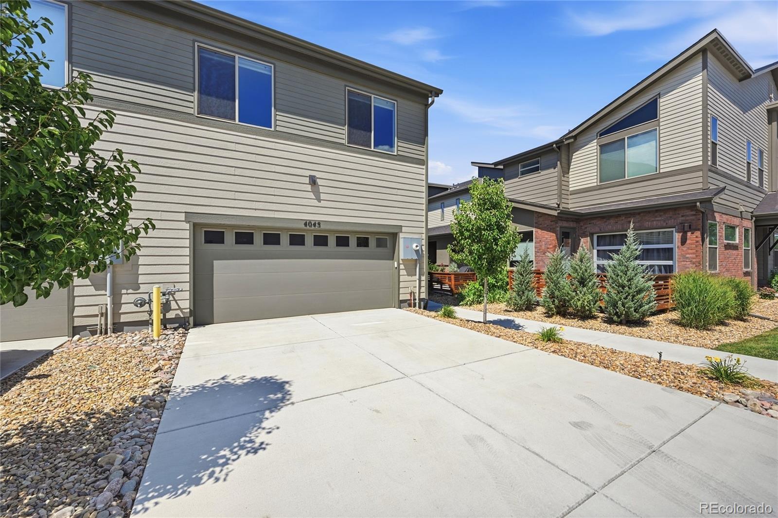 MLS Image #25 for 4045 s teller street,denver, Colorado