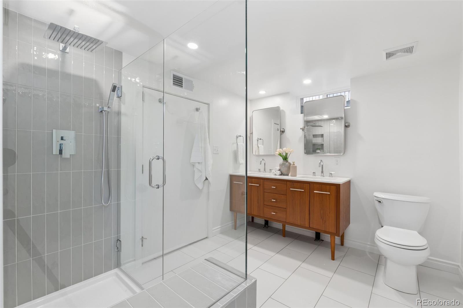 MLS Image #18 for 3340 e martin luther king jr boulevard,denver, Colorado
