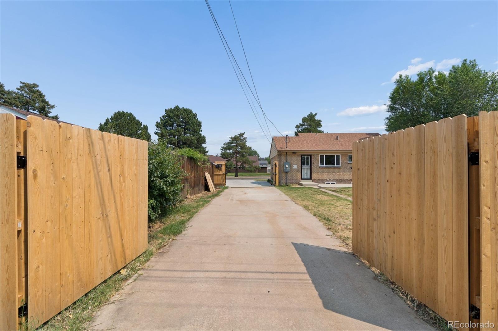 MLS Image #25 for 3340 e martin luther king jr boulevard,denver, Colorado