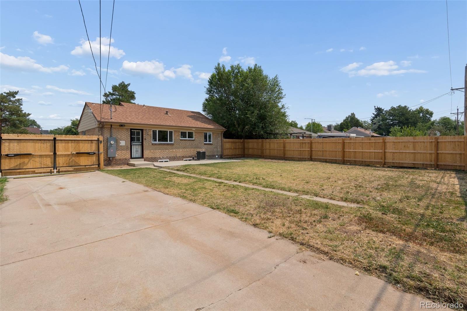 MLS Image #26 for 3340 e martin luther king jr boulevard,denver, Colorado