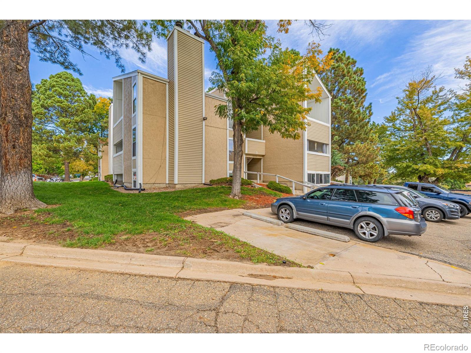 MLS Image #18 for 3872 s fraser street,aurora, Colorado