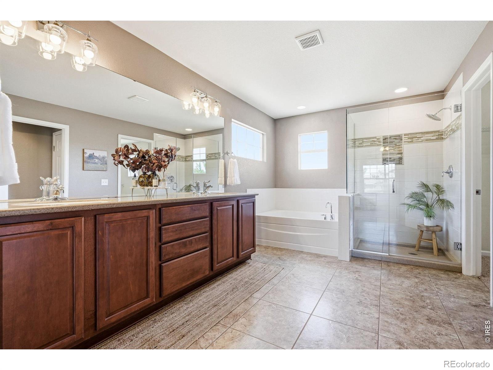 MLS Image #18 for 3385  traver drive,broomfield, Colorado