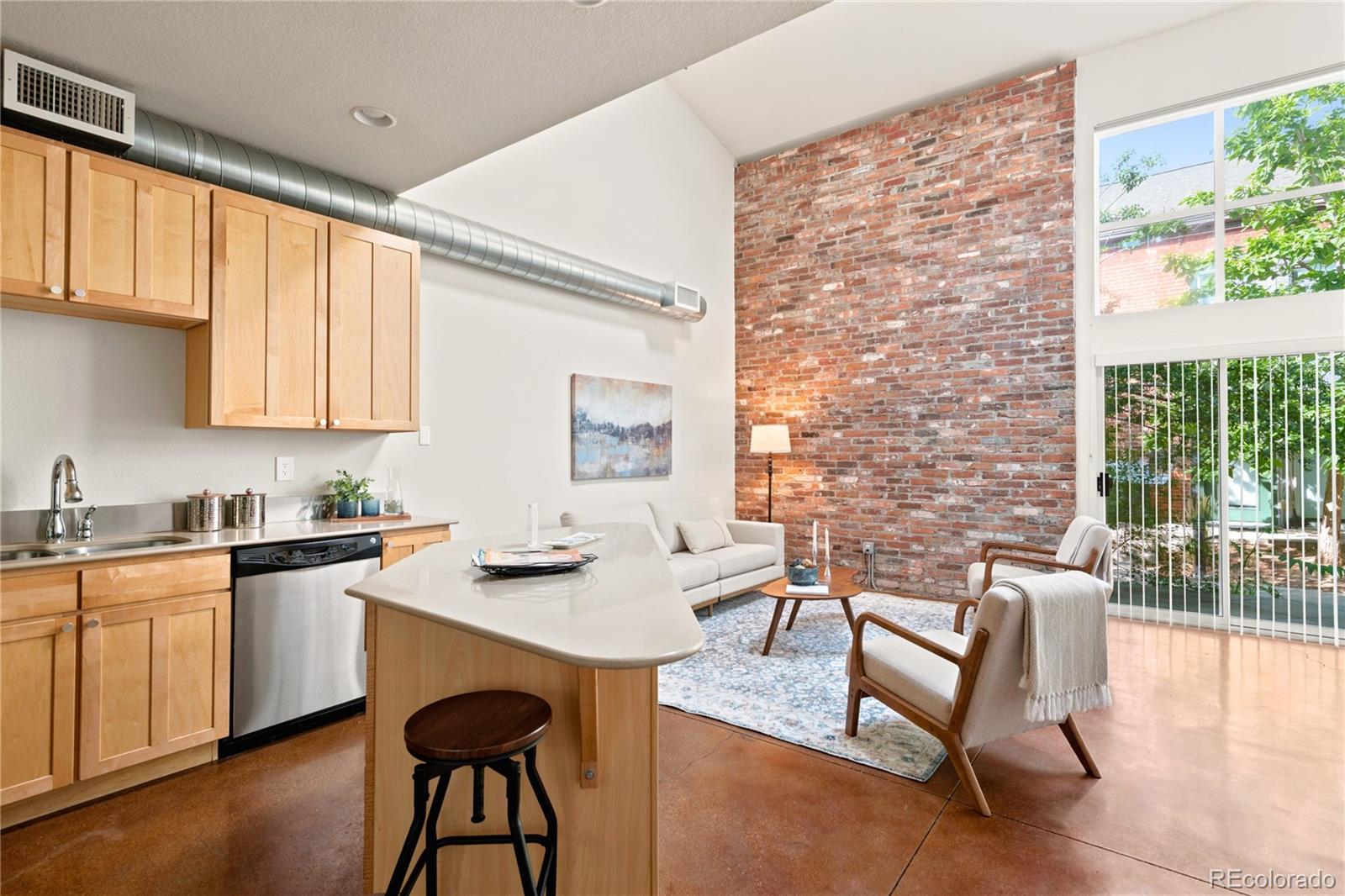 MLS Image #13 for 3033  blake street,denver, Colorado