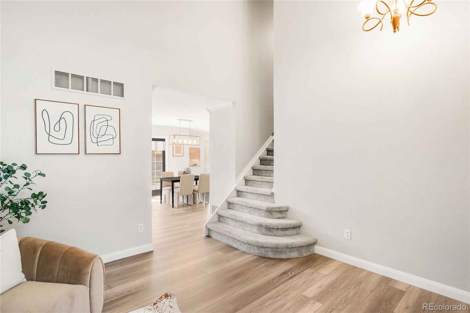 MLS Image #5 for 10176  woodrose lane,littleton, Colorado