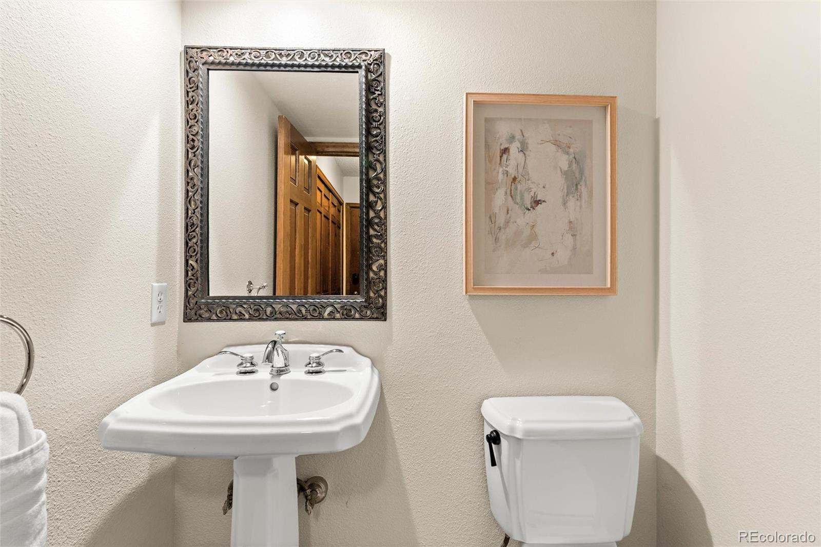 MLS Image #25 for 6154 s macon way,englewood, Colorado