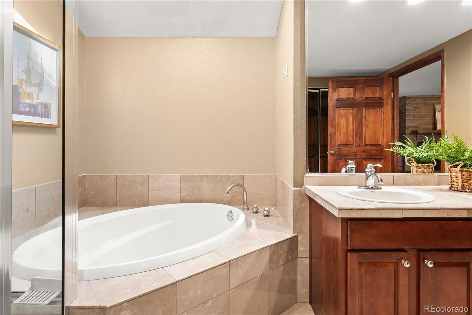 MLS Image #26 for 6154 s macon way,englewood, Colorado