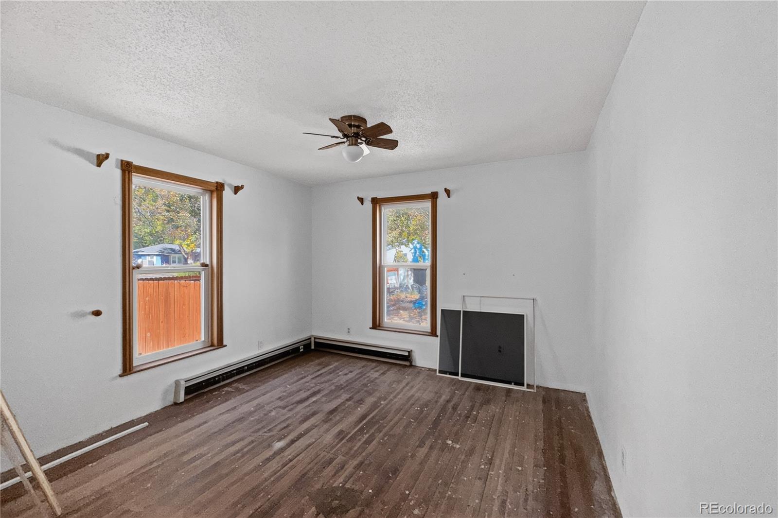 MLS Image #14 for 1048  11th avenue,longmont, Colorado